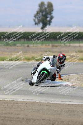 media/May-25-2025-Lets Ride (Sun) [[0ff033e448]]/B Group/1120am (Grapevine)/